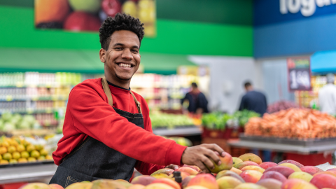 Trabalho aos domingos e feriados só será permitido após acordo coletivo
